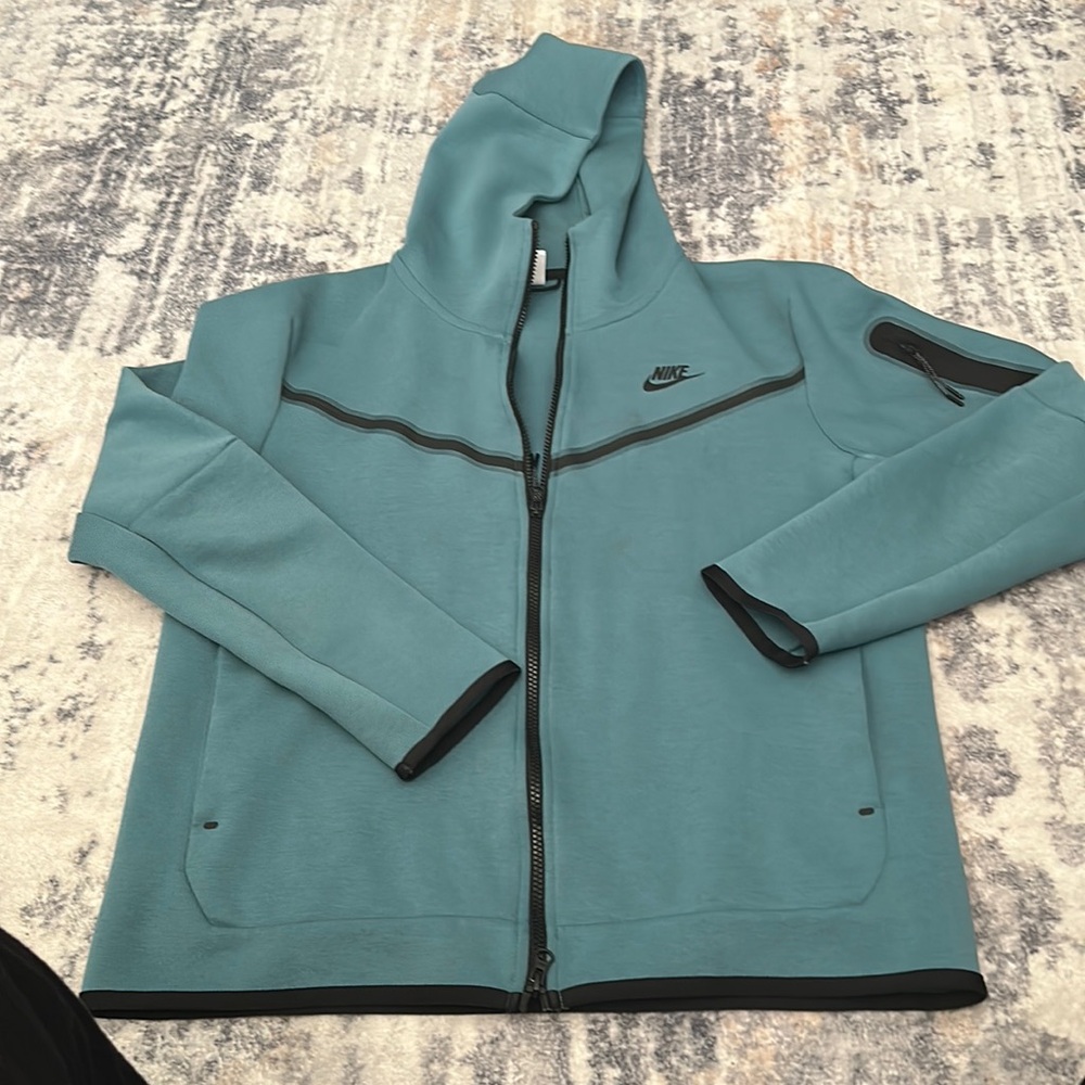 Nike Tech Fleece